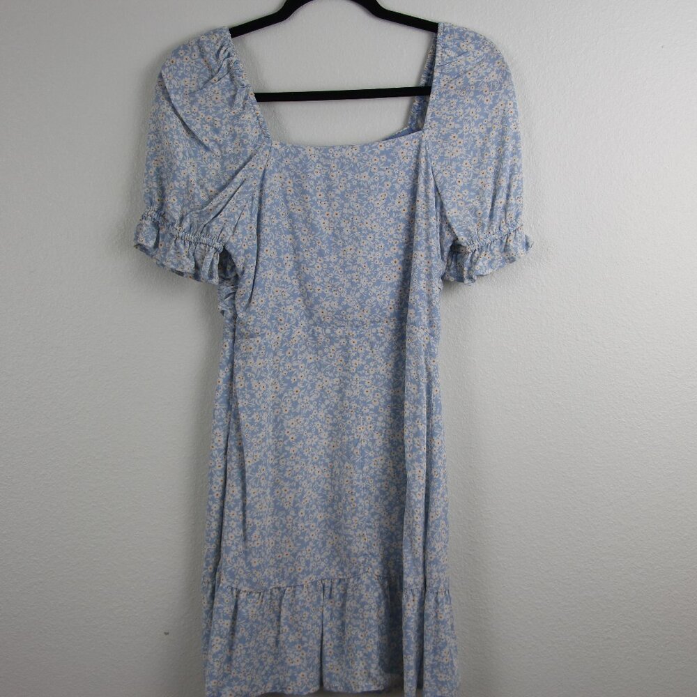 Feminine Summer Dress